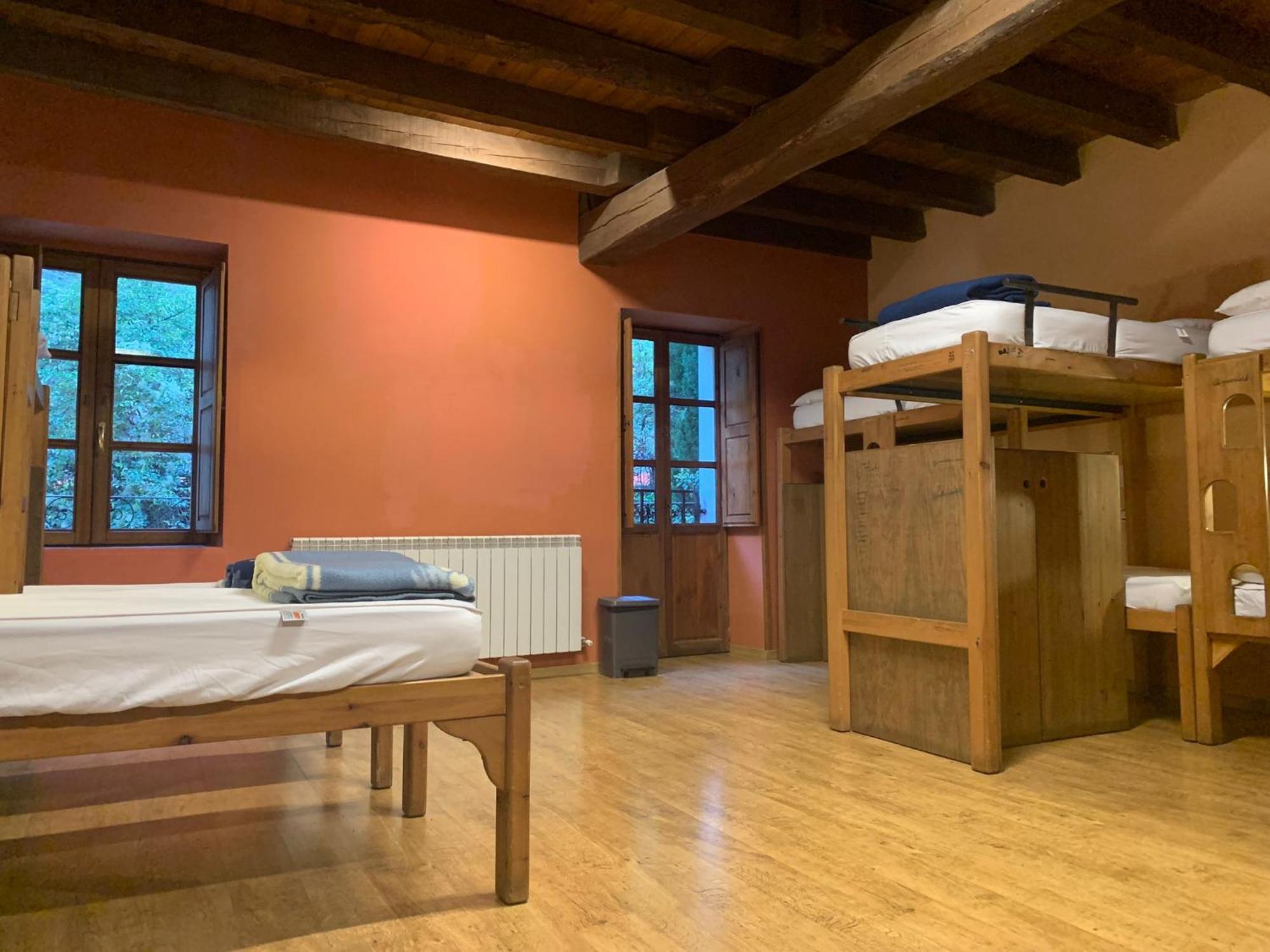 Albergue-refugio Sargantana * Canfranc